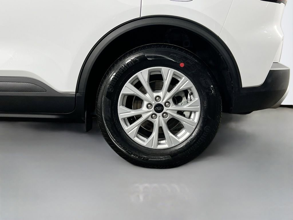 Used 2025 Ford Escape Active image 28