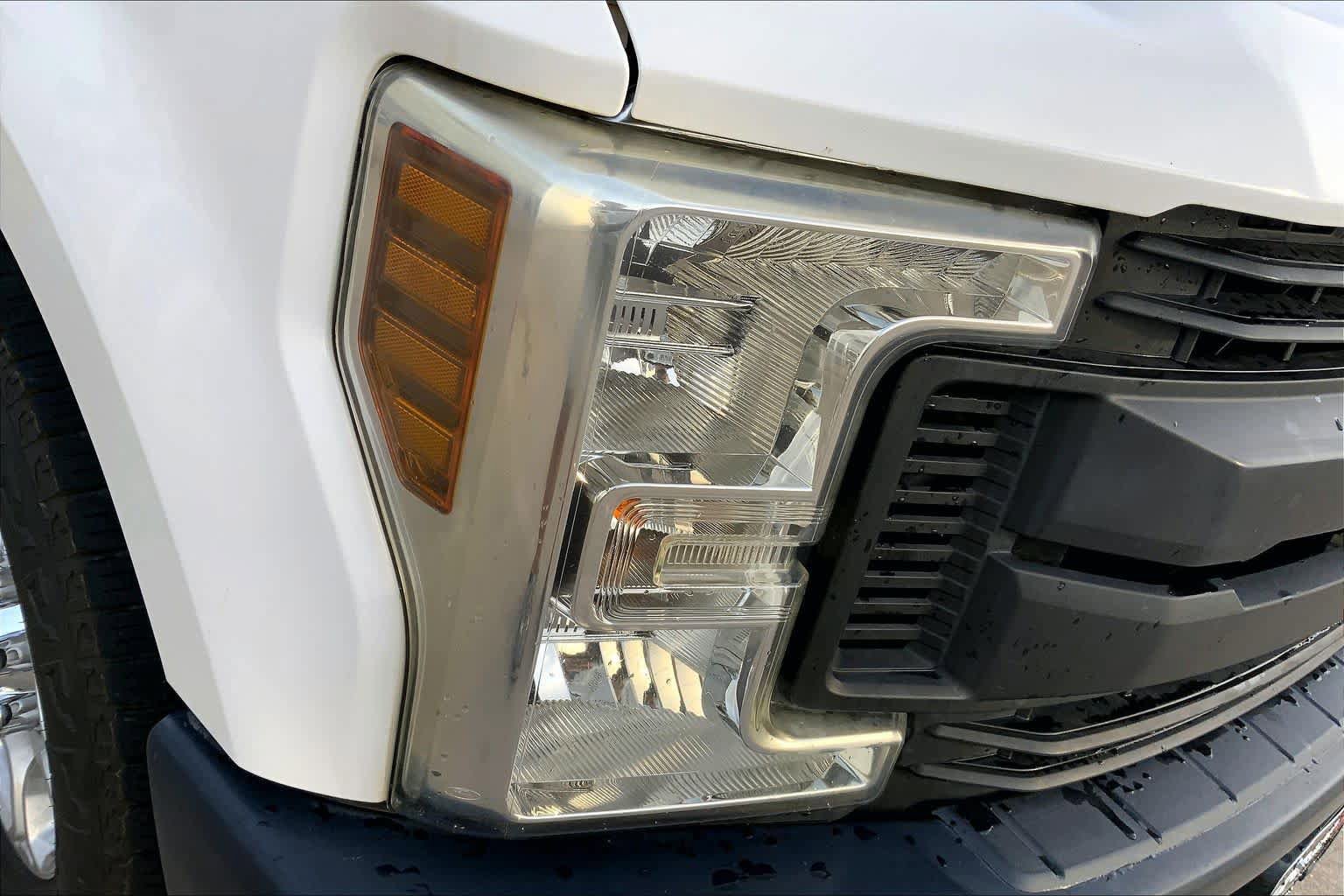 Used 2018 Ford F350 XL w/ Power Equipment Group RWD image 23