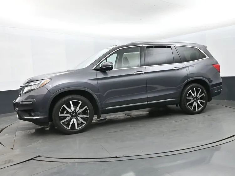 Used 2022 Honda Pilot Touring image 5