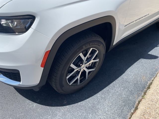 New 2025 Jeep Grand Cherokee L Limited image 4