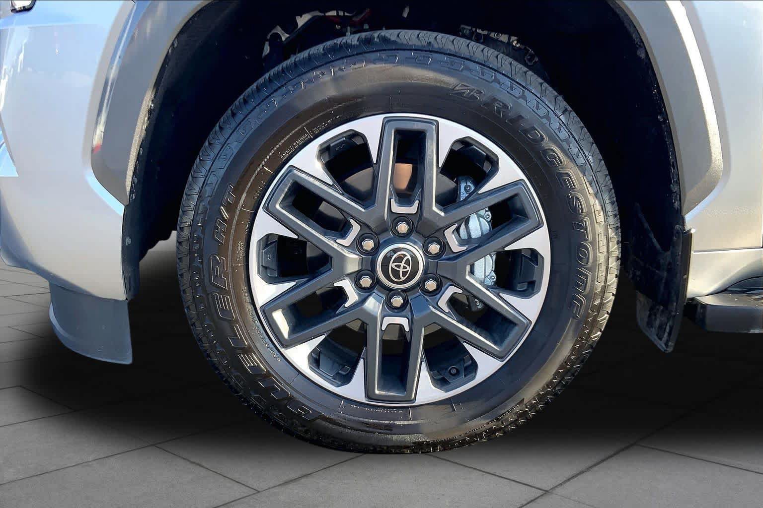 Used 2024 Toyota Sequoia Limited AWD/4WD image 11
