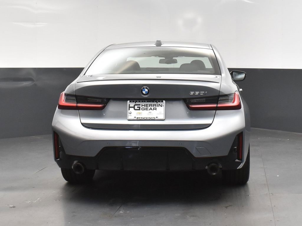 New 2026 BMW 330i Sedan w/ M Sport Package image 6