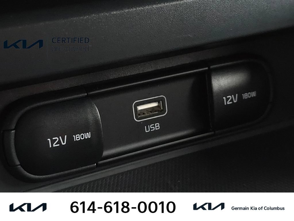 Certified 2025 Kia Soul LX w/ LX Technology Package FWD image 30