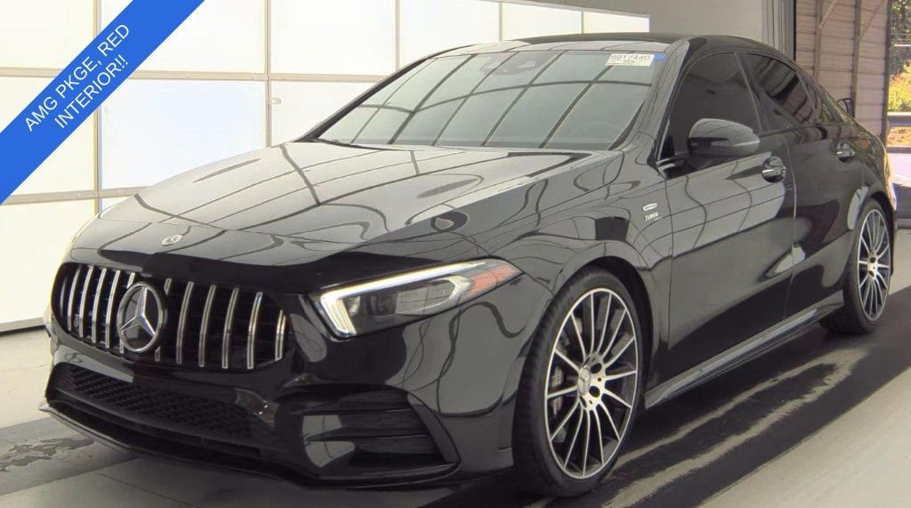 Used 2021 Mercedes-Benz A 35 AMG 4MATIC image 1