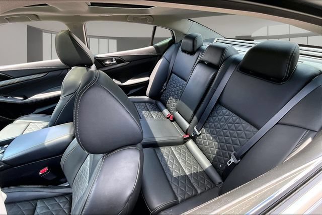 Used 2018 Nissan Maxima Platinum FWD image 21
