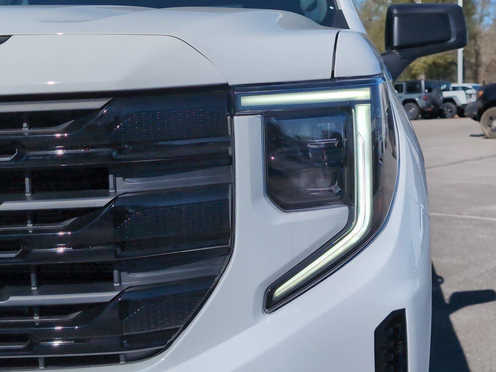 New 2026 GMC Sierra 1500 Elevation w/ Elevation Select Package AWD/4WD image 12