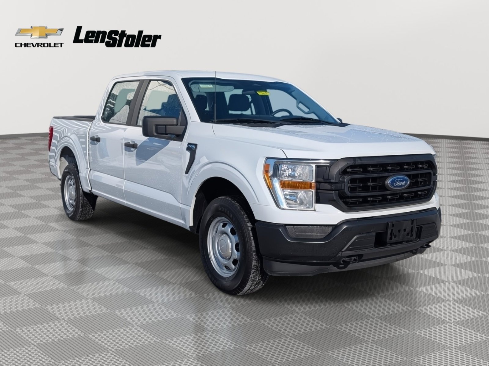 Used 2021 Ford F150 XL w/ Trailer Tow Package image 7