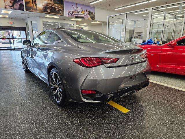 Used 2019 INFINITI Q60 3.0t Luxe w/ Essential Package image 6