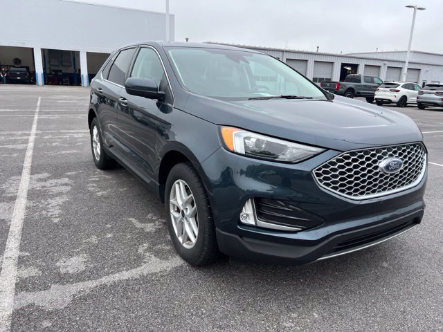 Used 2024 Ford Edge SEL w/ Convenience Package AWD/4WD image 5