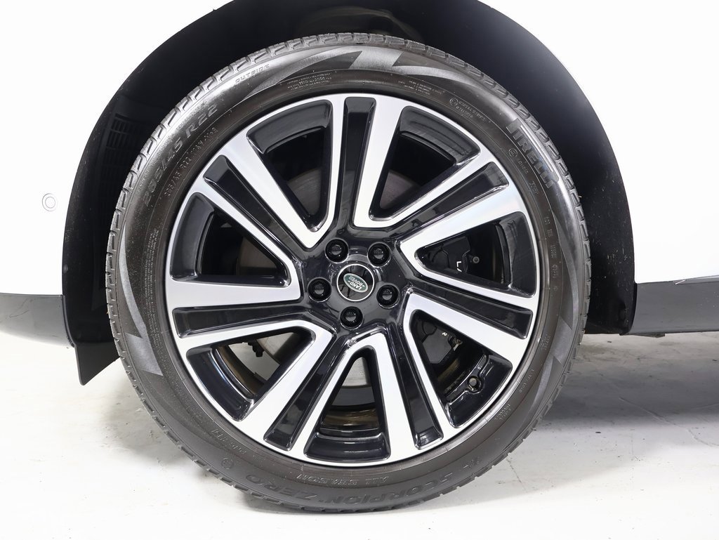 Used 2023 Land Rover Range Rover SE image 23