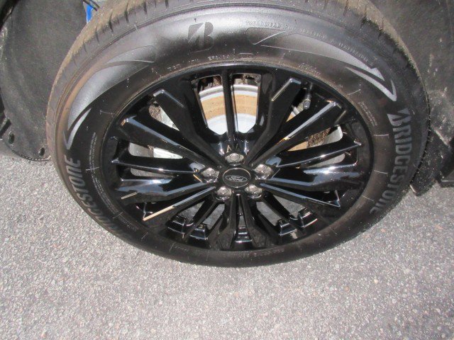 Used 2024 Ford Escape ST-Line Elite w/ Premium Technology Package image 11