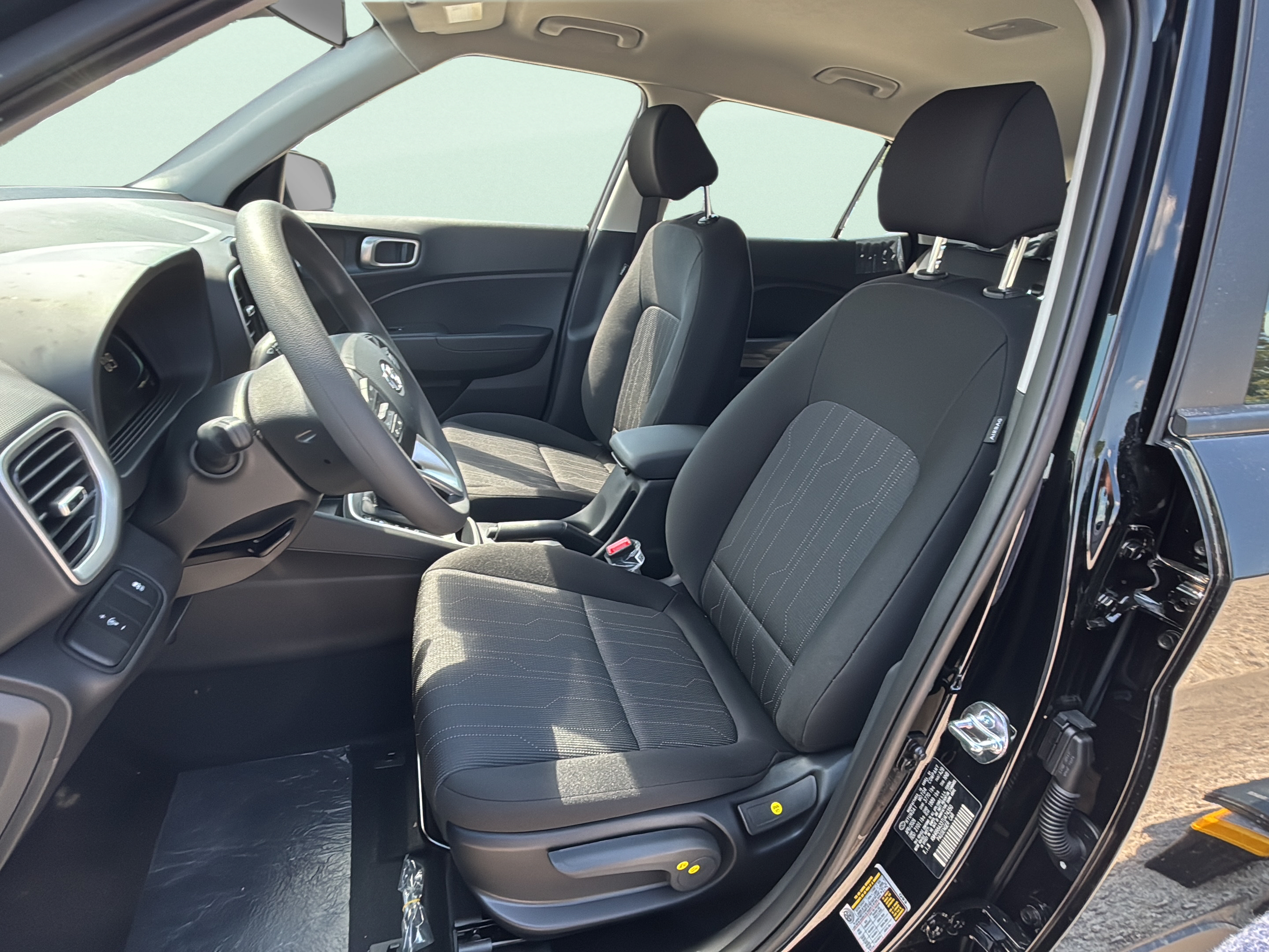 New 2026 Hyundai Venue SE FWD image 20