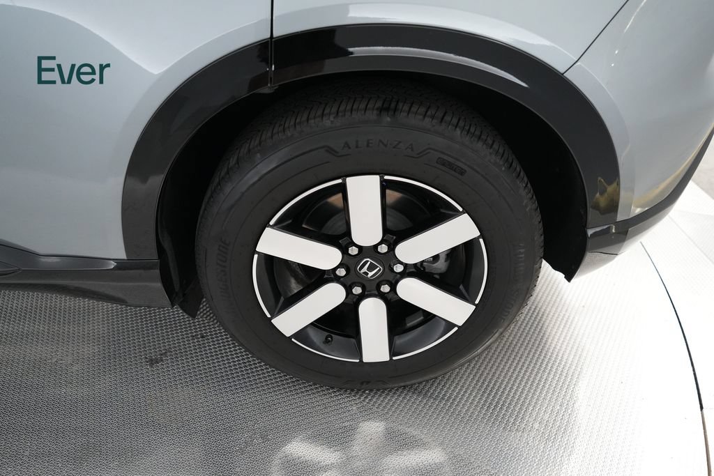 Used 2025 Honda Prologue Touring image 18