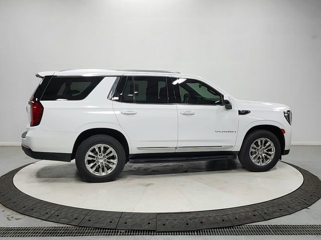 Used 2021 GMC Yukon SLT w/ SLT Luxury Package RWD image 8