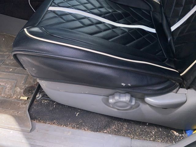 Used 2013 Toyota Tacoma 4x4 Double Cab w/ SR5 Pkg image 2