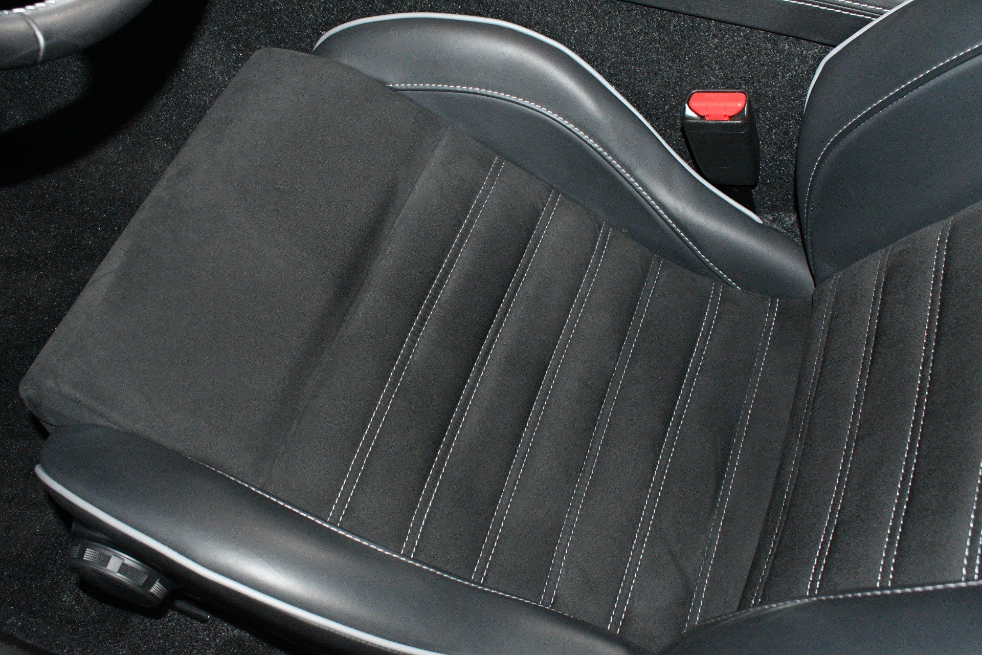 Used 2025 MAZDA MX-5 Miata Club w/ Brembo/BBS Recaro Package RWD image 11