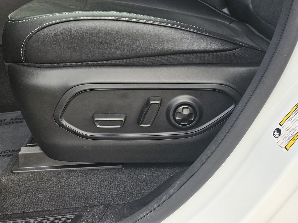 New 2026 Jeep Grand Cherokee L Laredo image 27