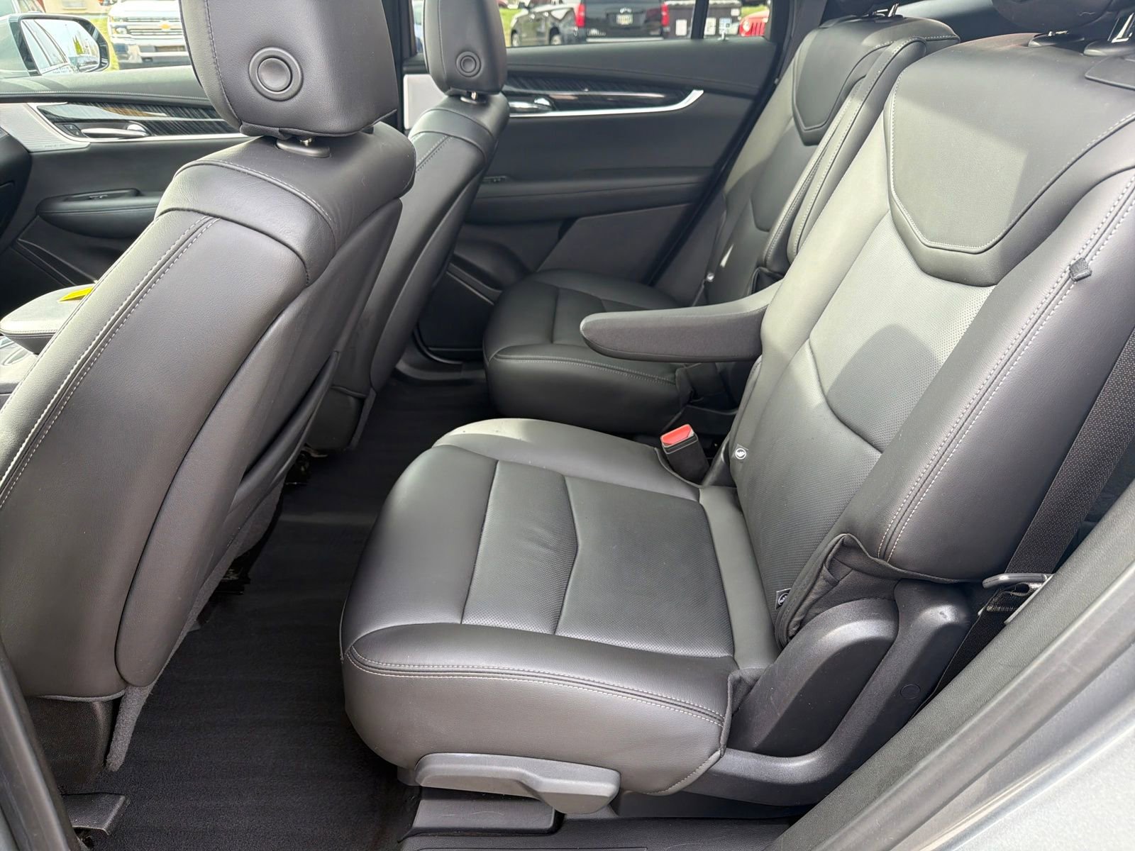 Used 2022 Cadillac XT6 Premium Luxury AWD/4WD image 27