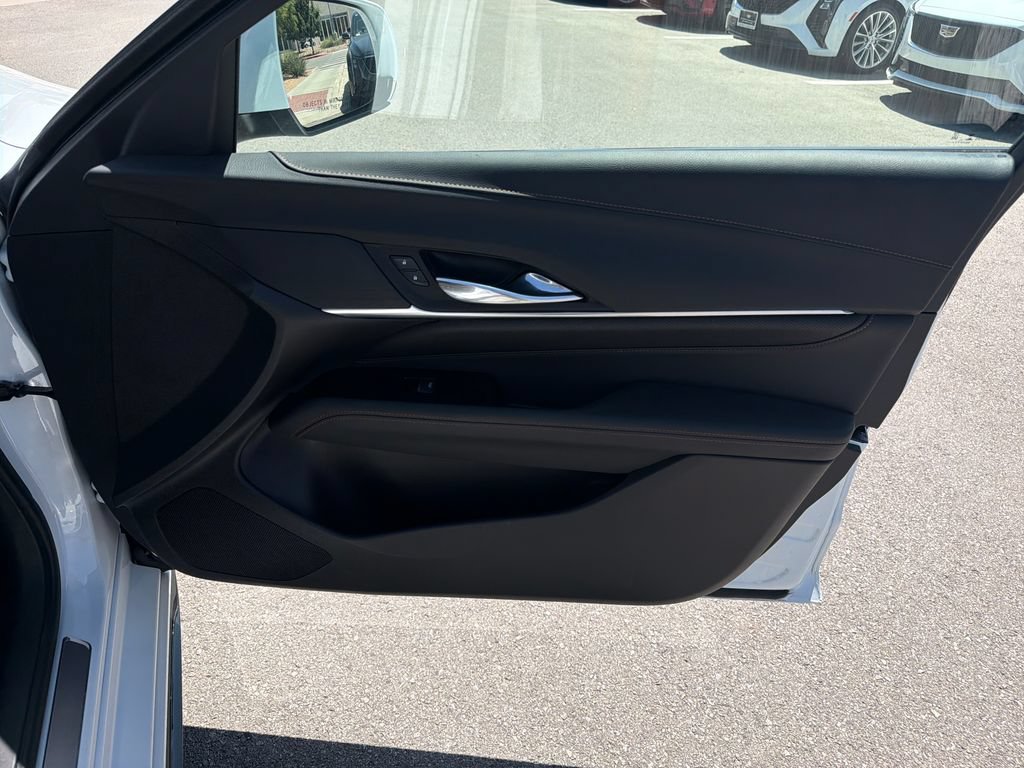 Used 2025 Cadillac CT4 Sport w/ Climate Package RWD image 38