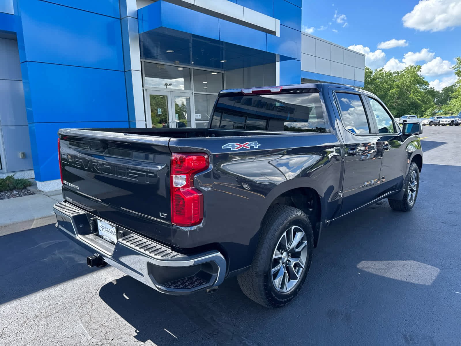 Certified 2024 Chevrolet Silverado 1500 LT AWD/4WD image 7