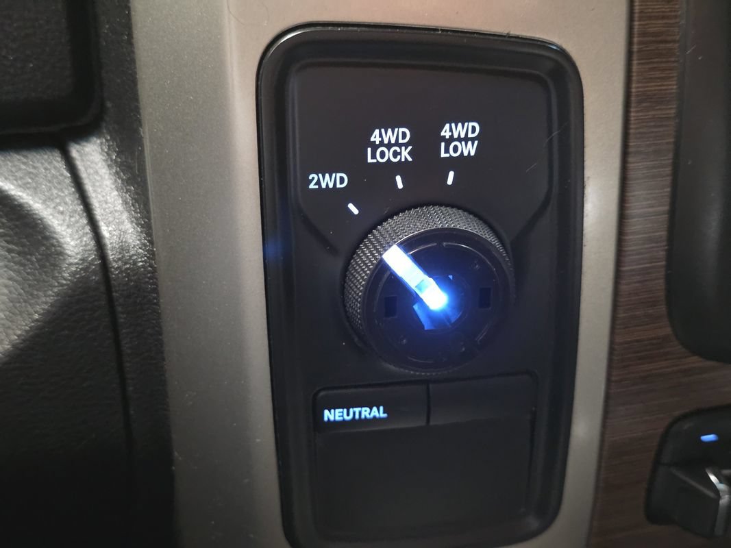 Used 2014 RAM 3500 Laramie AWD/4WD image 37