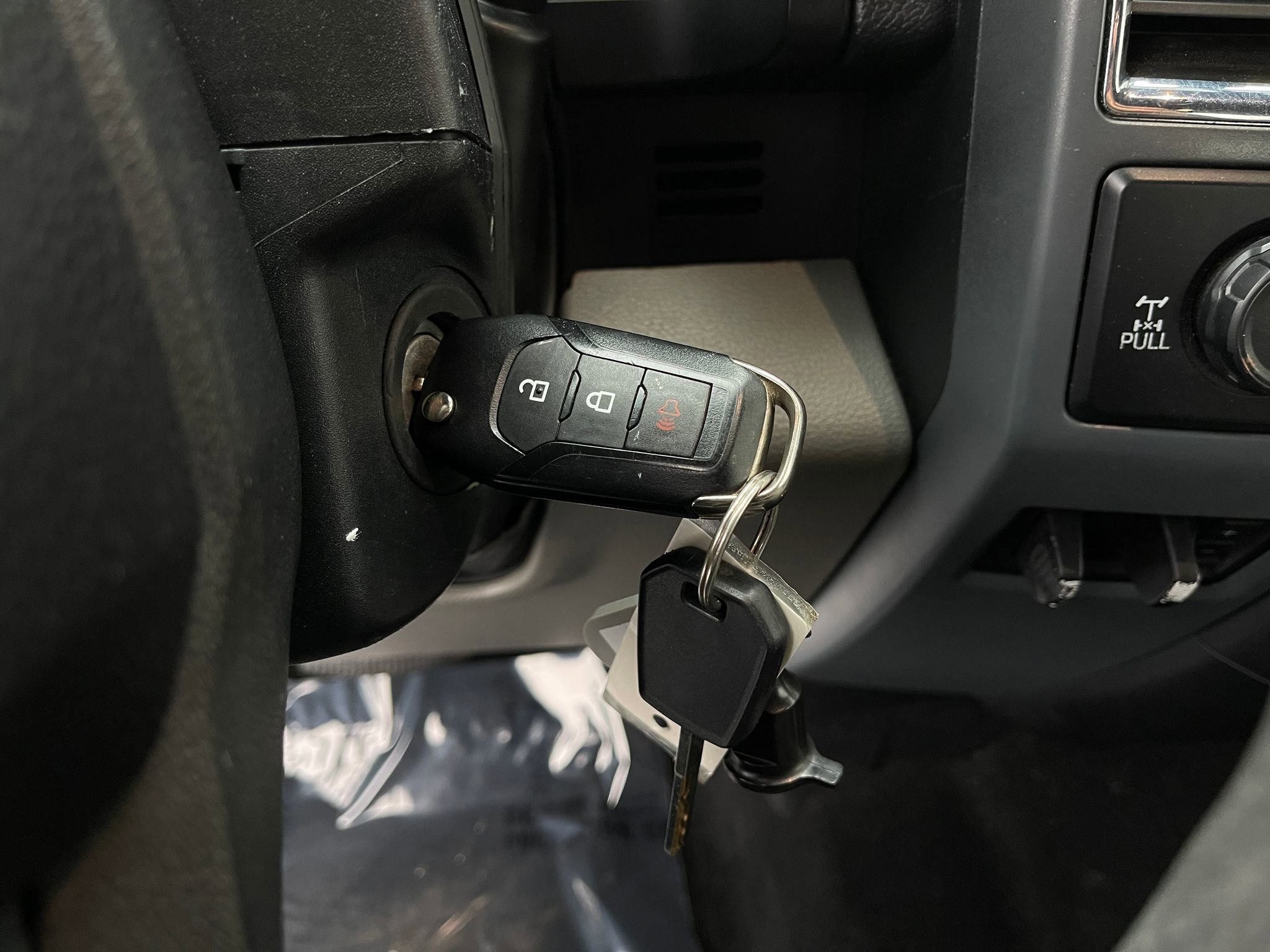 Used 2017 Ford F250 XLT w/ XLT Value Package image 17