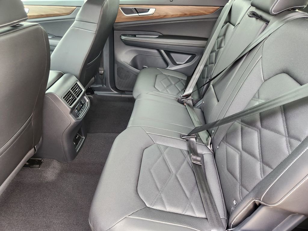 New 2026 Volkswagen Atlas SE image 19