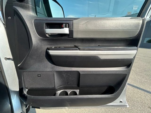 Used 2019 Toyota Tundra Limited w/ Limited Premium Package AWD/4WD image 38
