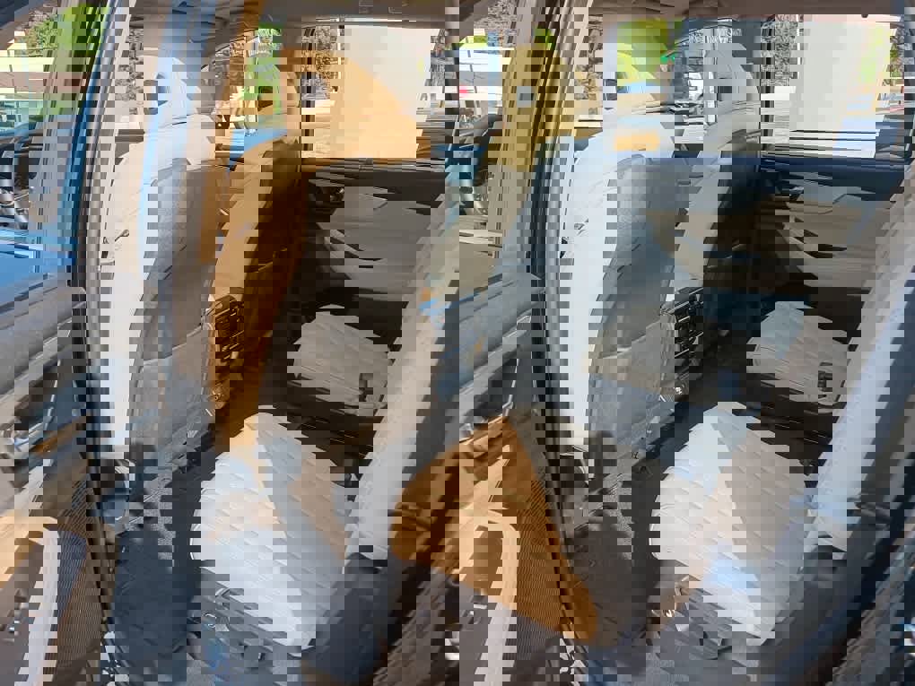 Used 2023 Acura MDX SH-AWD w/ Technology Package image 16