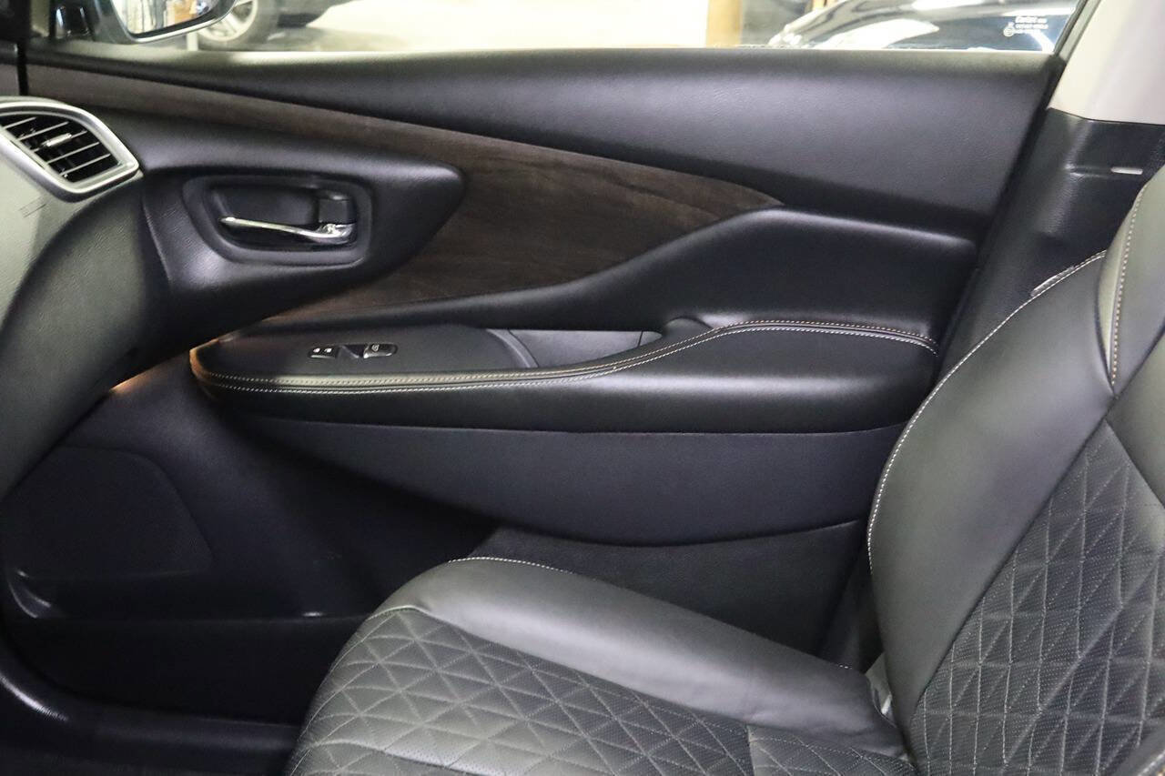 Used 2024 Nissan Murano Platinum w/ Cargo Package image 15