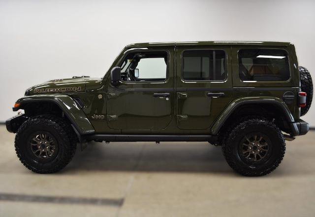 Used 2021 Jeep Wrangler Unlimited Rubicon w/ Dual Top Group AWD/4WD image 2