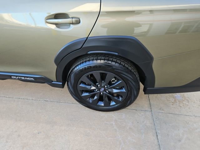 Used 2024 Subaru Outback Onyx Edition image 11