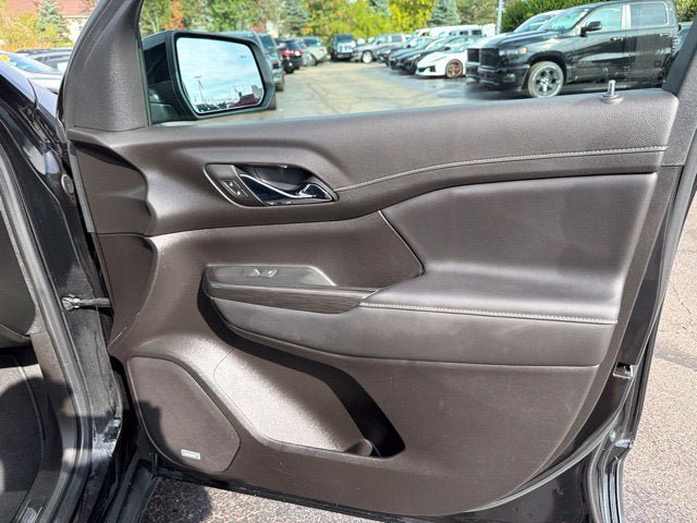 Used 2023 GMC Acadia SLT w/ Elevation Edition AWD/4WD image 27