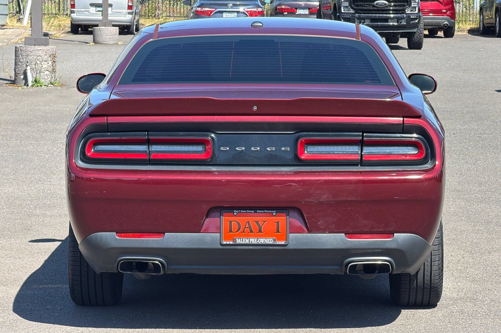 Used 2018 Dodge Challenger SXT RWD image 6