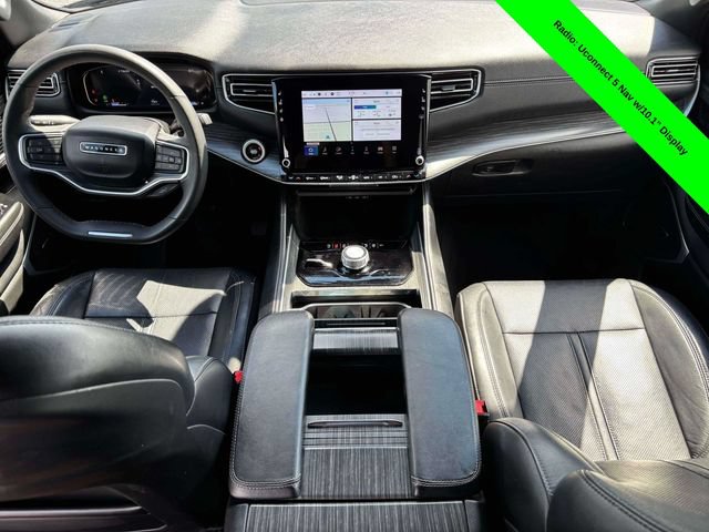 Used 2024 Jeep Wagoneer Series II w/ Flexible Seating Group AWD/4WD image 30