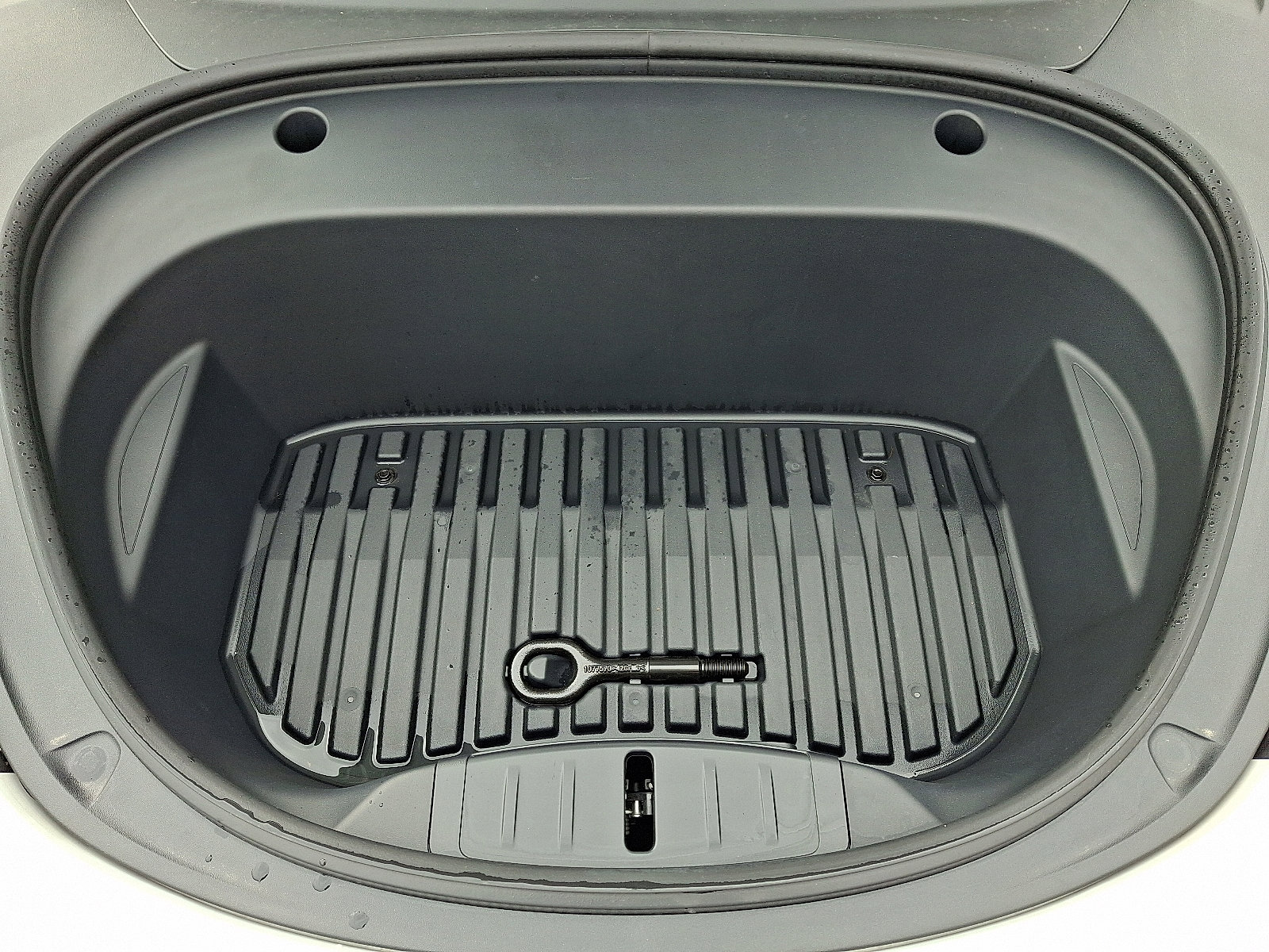 Used 2023 Tesla Model 3 Standard Range image 27