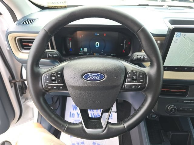 Used 2025 Ford Maverick Lariat AWD/4WD image 23
