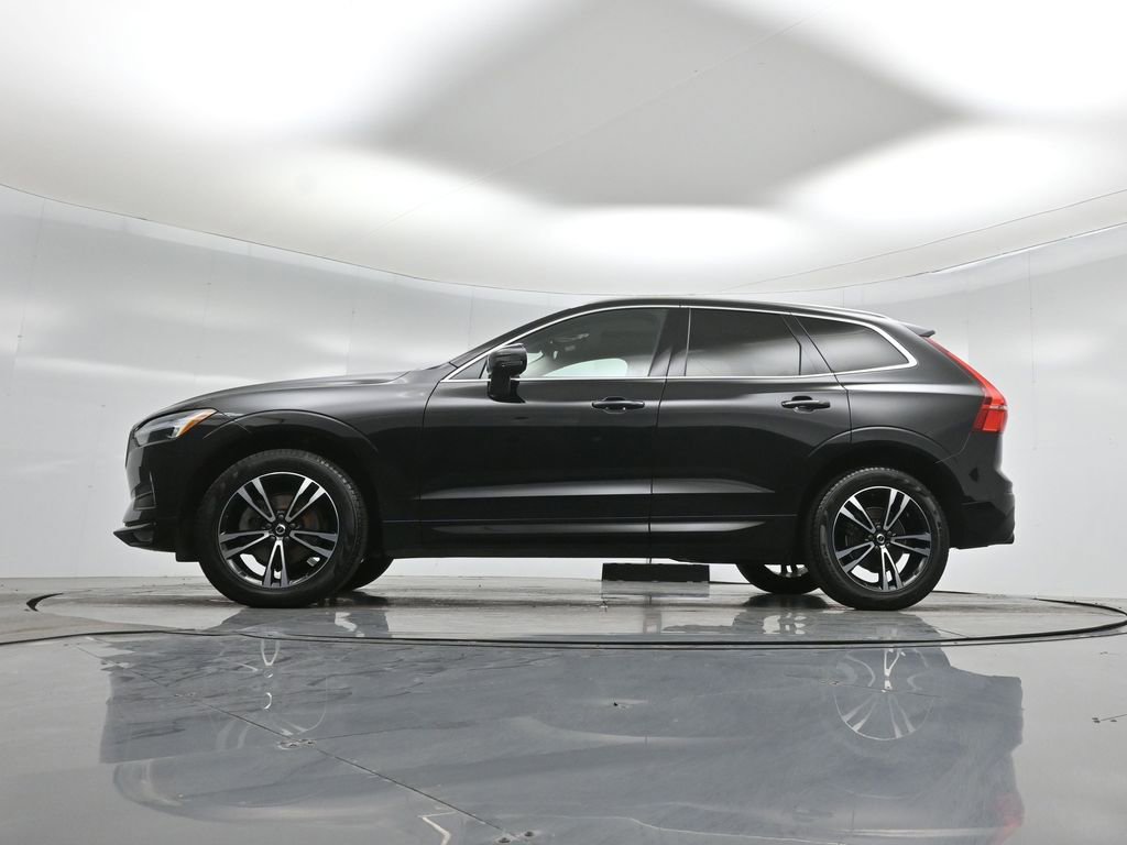 Used 2021 Volvo XC60 T5 Momentum w/ Premium Package image 49