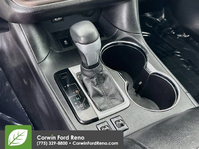 Used 2015 Toyota Highlander XLE AWD/4WD image 20