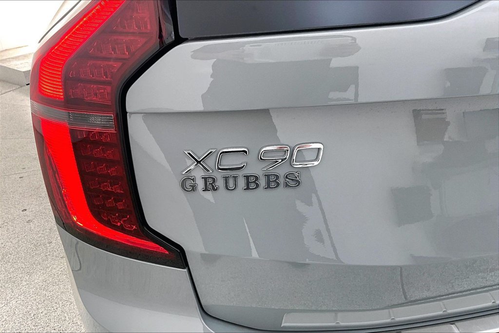New 2026 Volvo XC90 T8 Plus w/ Protection Package Premier AWD/4WD image 35