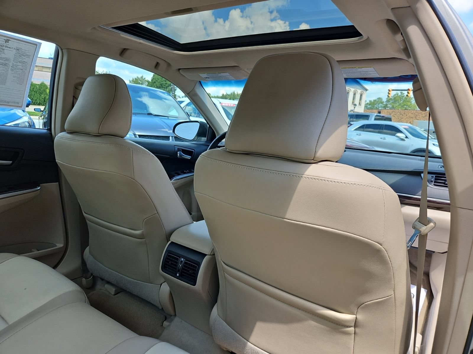 Used 2013 Toyota Camry XLE w/ Leather Pkg FWD image 22