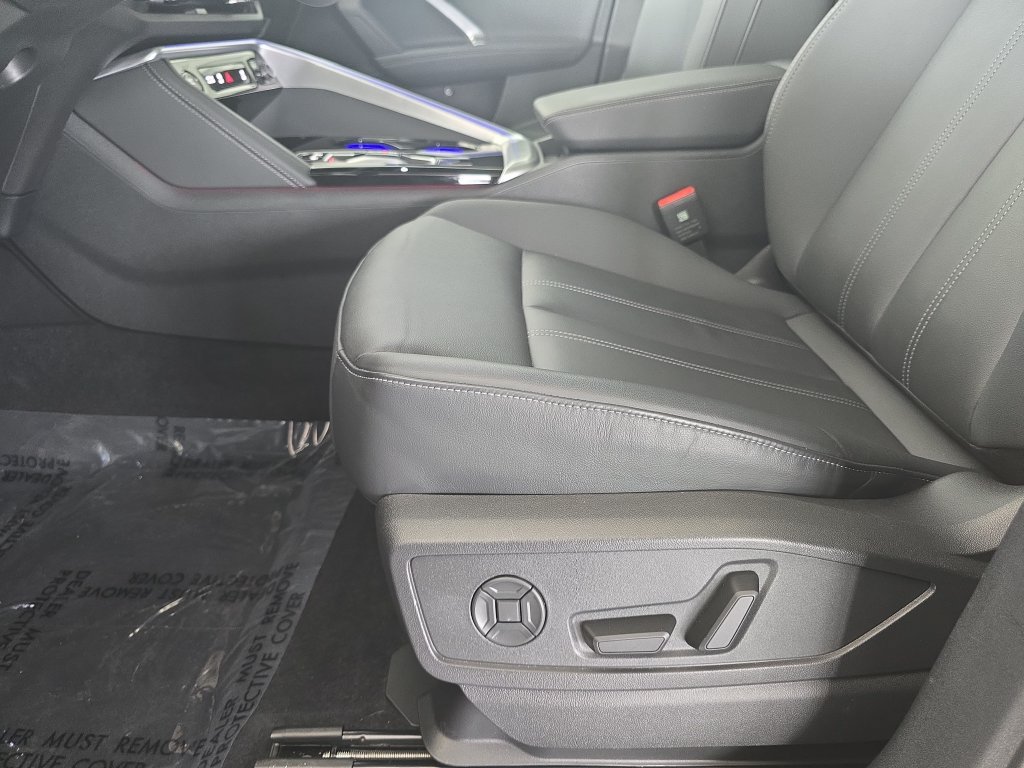 Certified 2025 Audi Q5 Premium w/ Convenience Package AWD/4WD image 21
