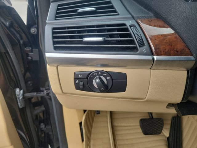 Used 2010 BMW X5 xDrive30i AWD/4WD image 28