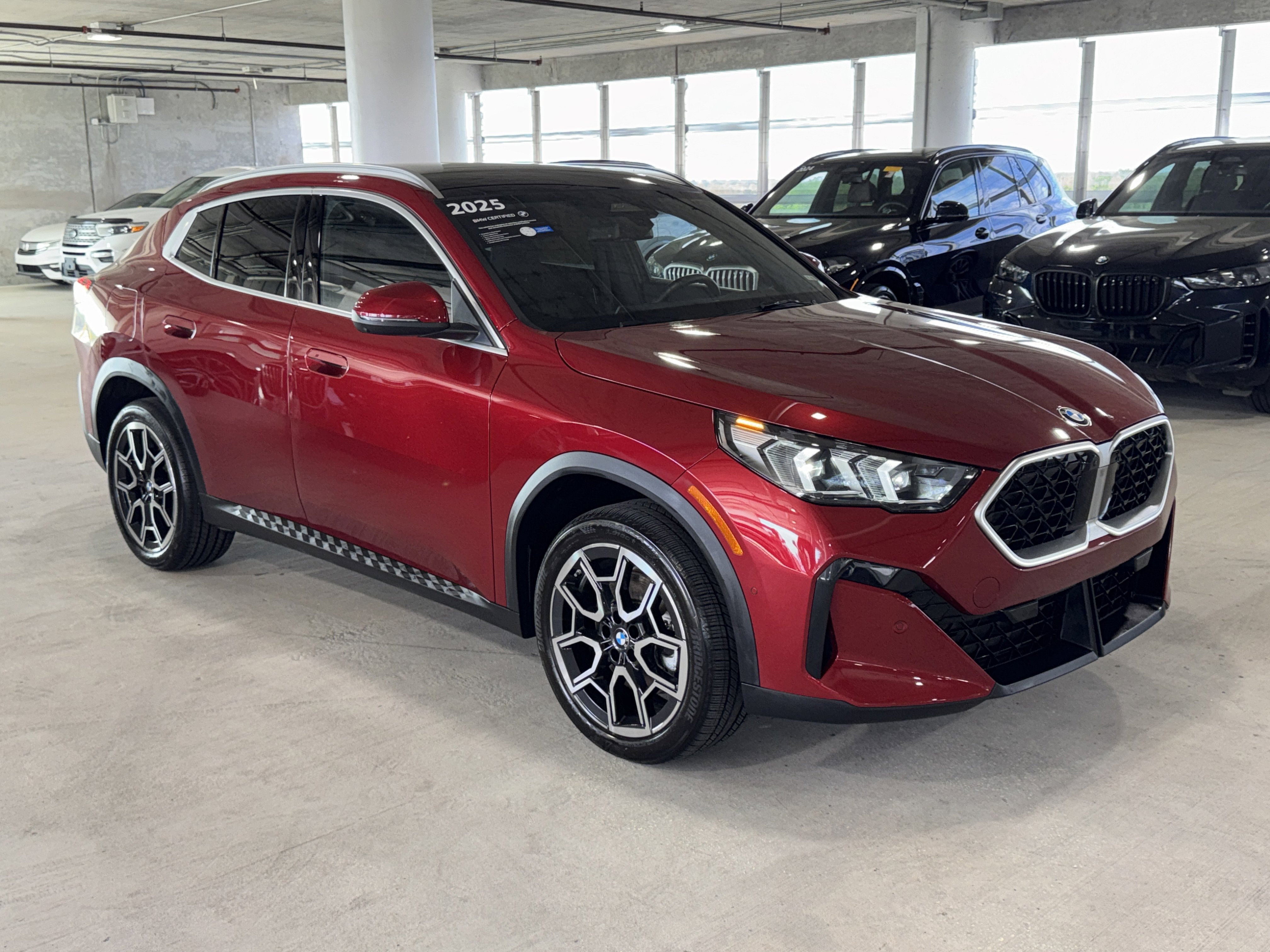 Certified 2025 BMW X2 xDrive28i w/ Premium Package image 2