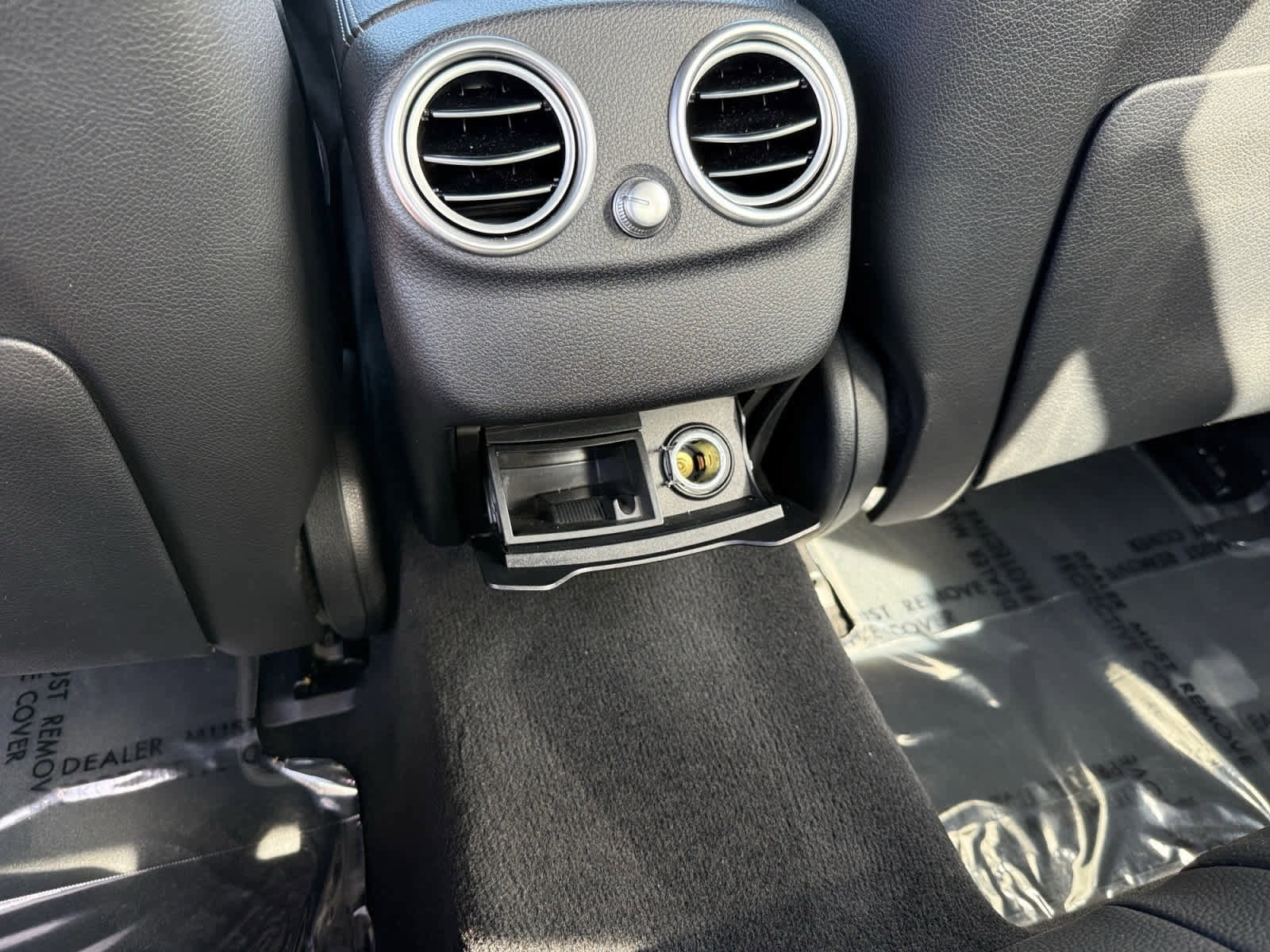 Used 2018 Mercedes-Benz C 300 Sedan image 16