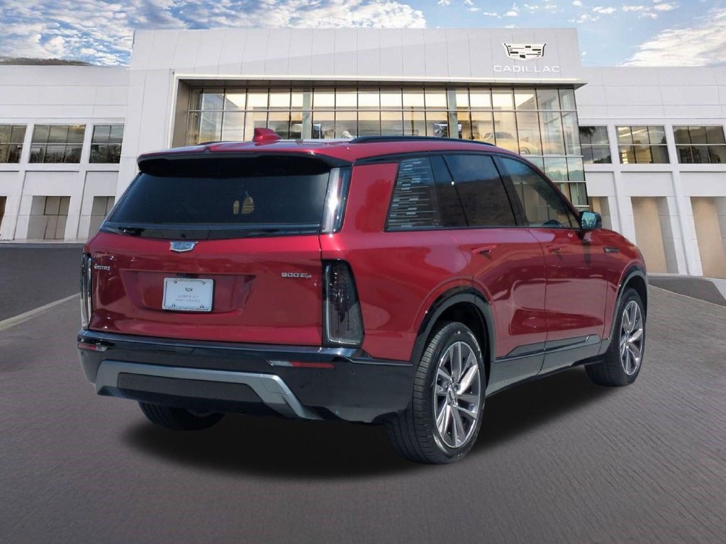 Certified 2026 Cadillac Vistiq Premium Luxury w/ LPO, Floor Liner Package AWD/4WD image 3