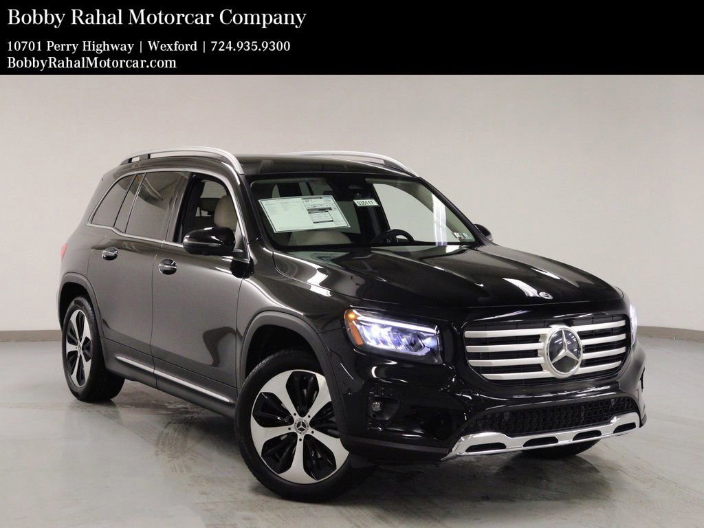 New 2026 Mercedes-Benz GLB 250 4MATIC image 1