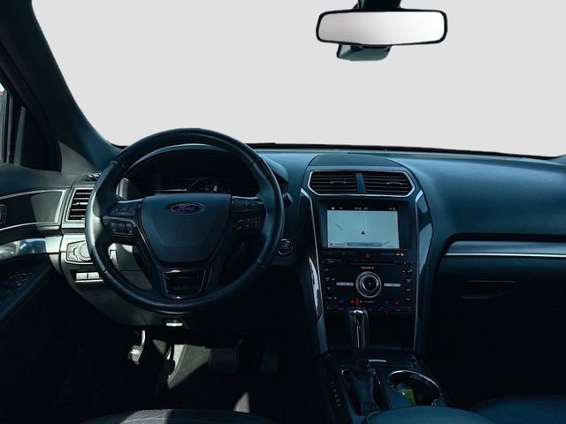 Certified 2018 Ford Explorer Sport w/ Equipment Group 401A image 26