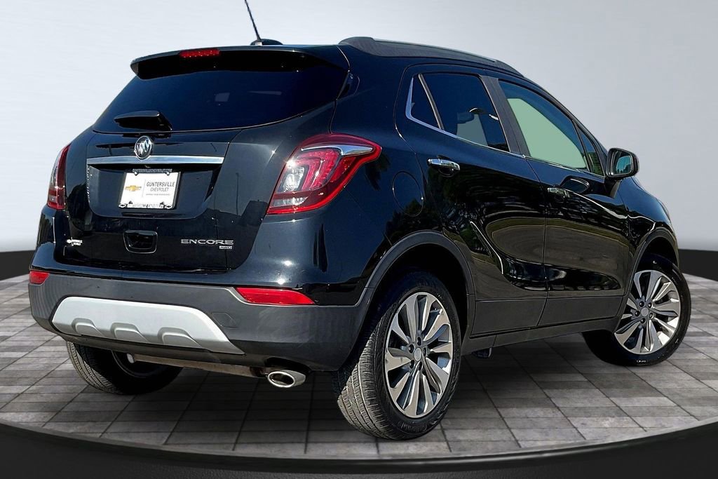 Used 2020 Buick Encore Preferred w/ Safety Package image 2