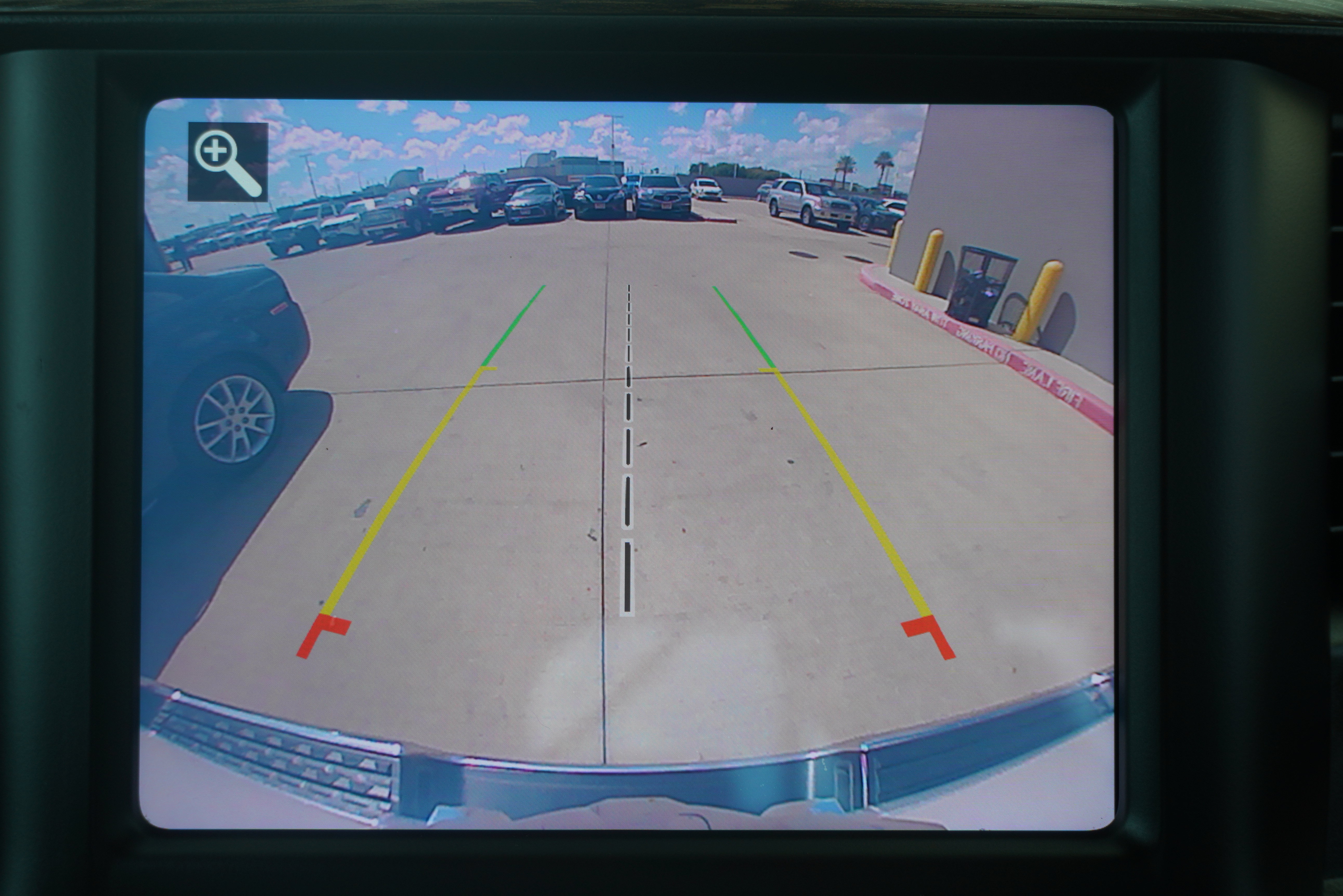 Used 2020 RAM 1500 Laramie RWD image 17